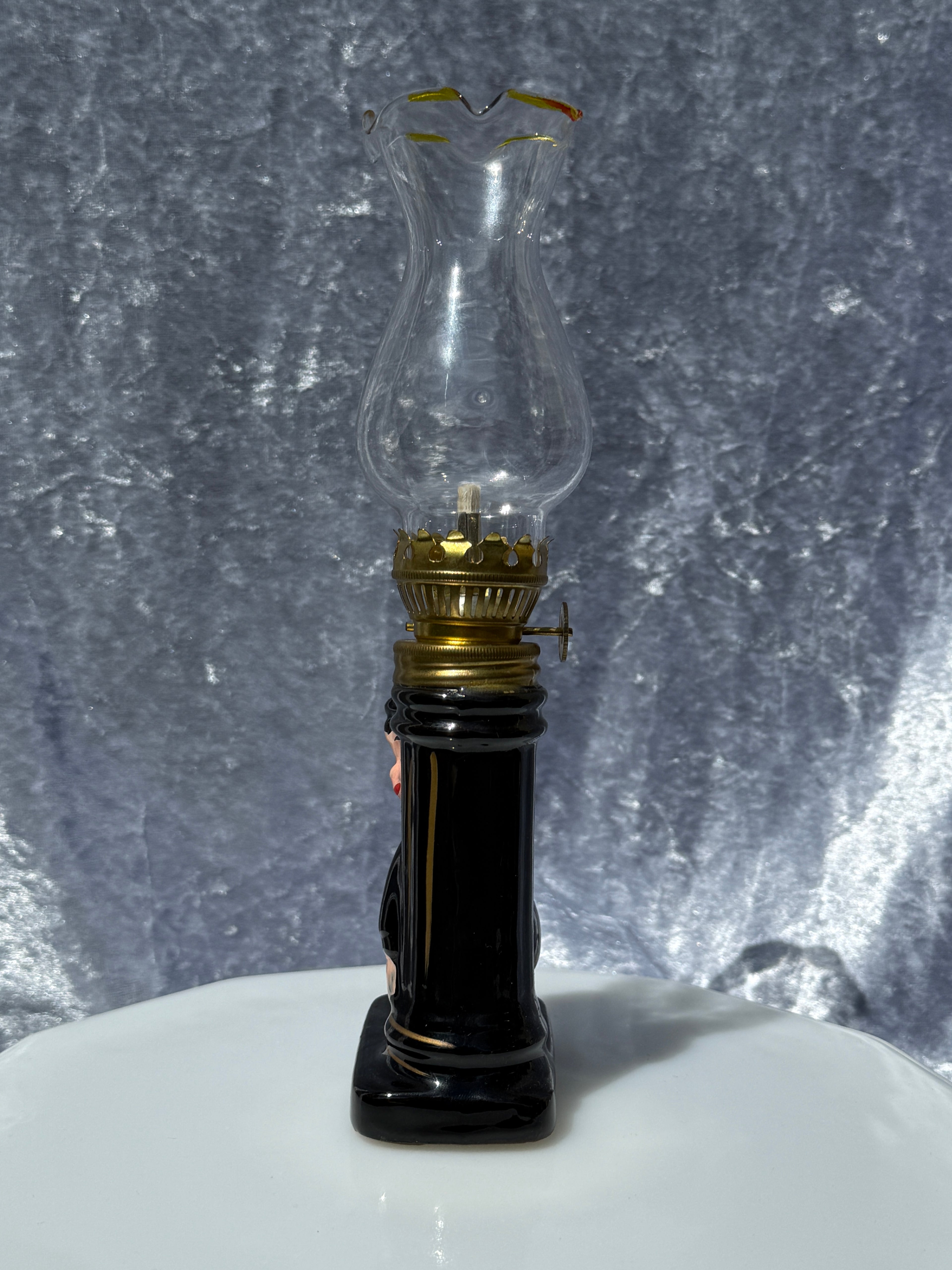 Vintage Mini Drunken Sitting Man Oil Lamp