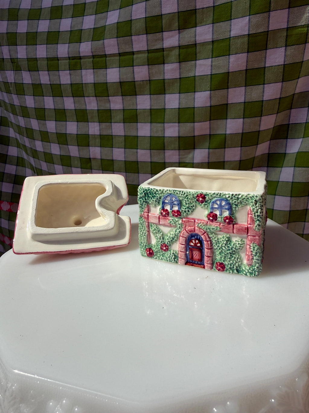 AVON Country Cottage Sugar Pot