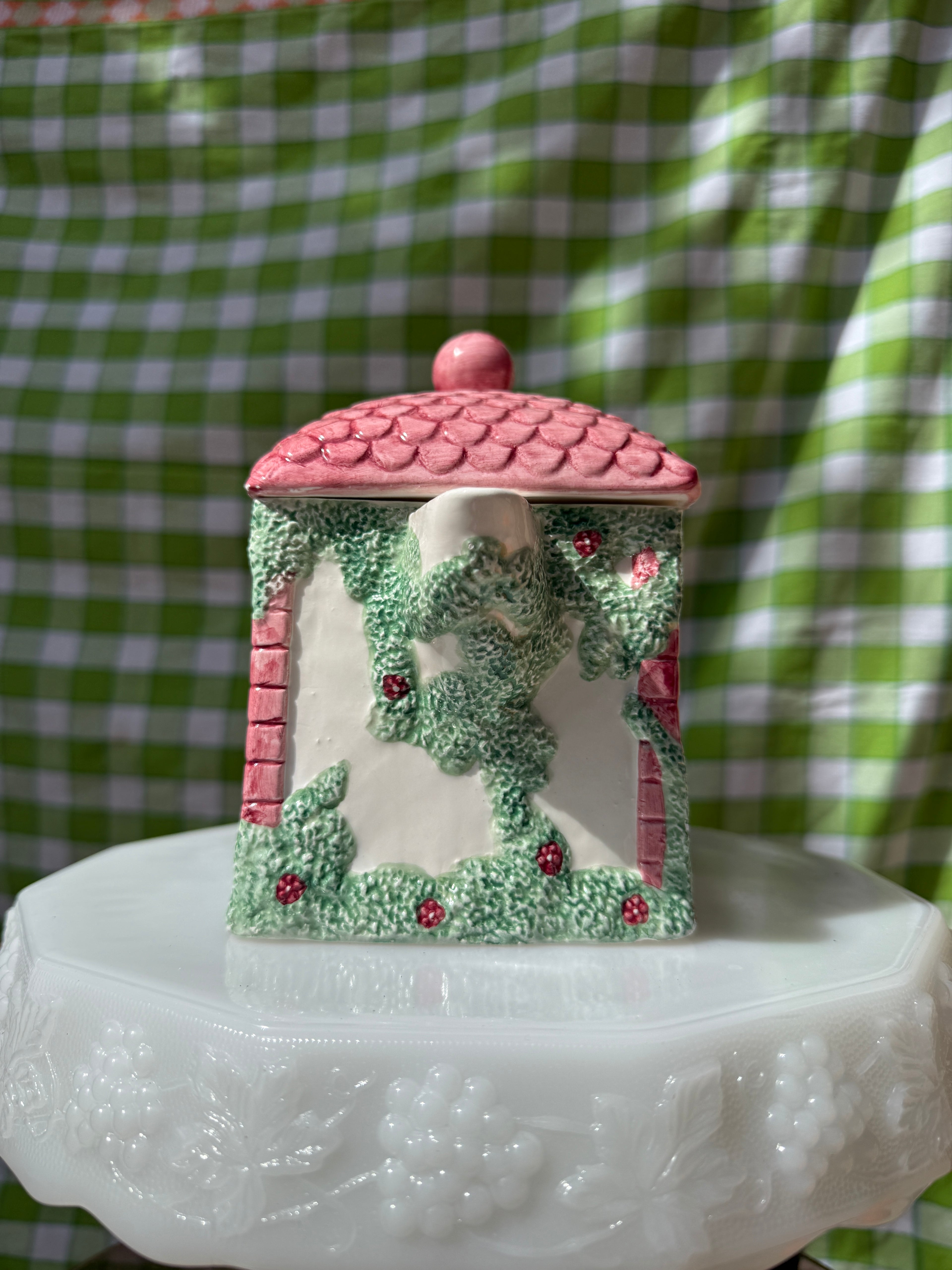 AVON Country Cottage Teapot