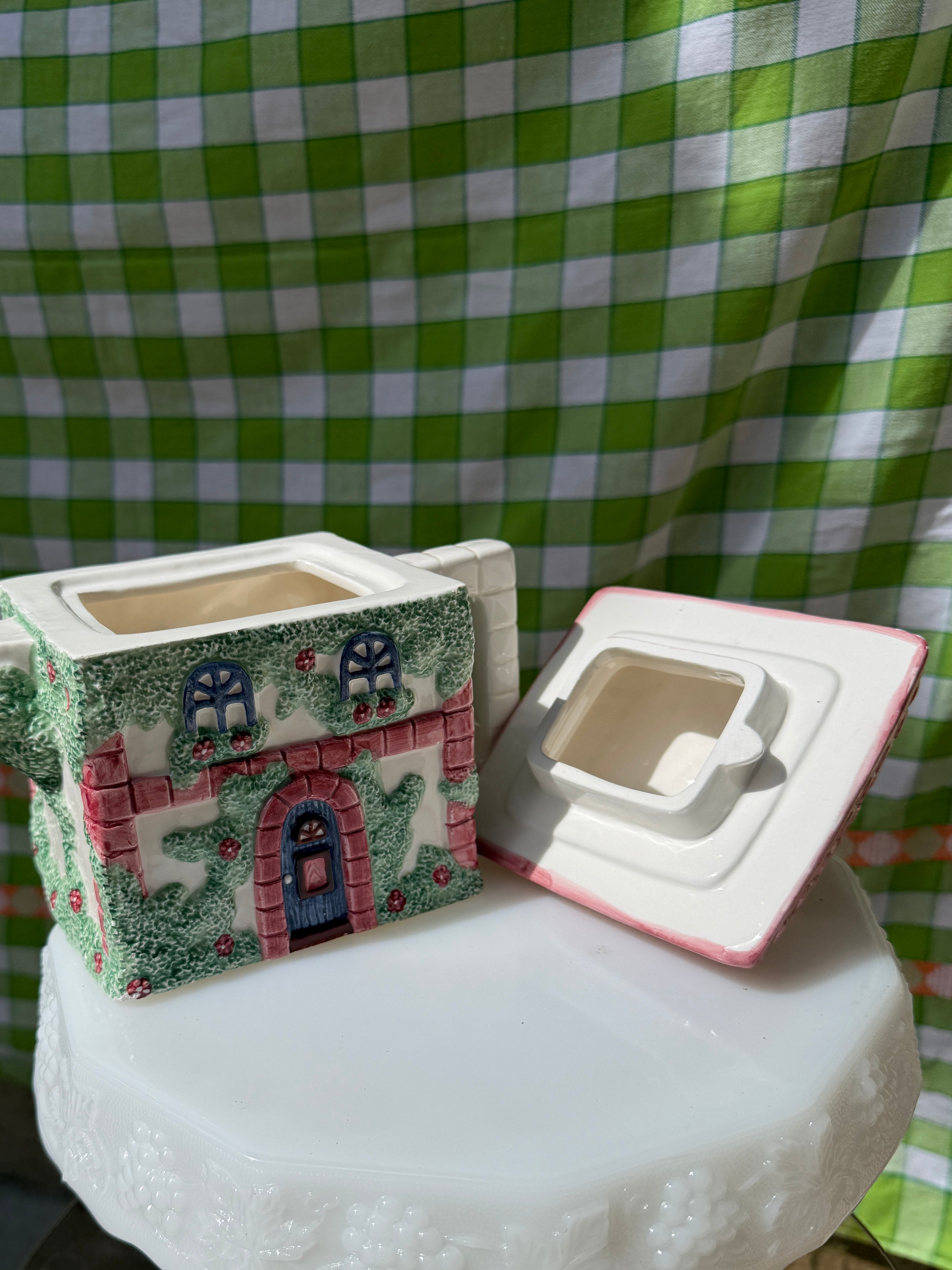 AVON Country Cottage Teapot